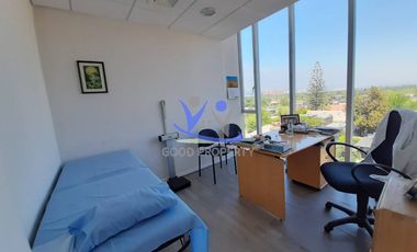 OFICINA APOQUINDO CON LOS DOMINICOS