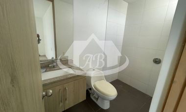 APARTAMENTO EN VENTA BARRIO LAURELES|9256