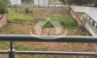 VENTA DE EDIFICIO MAS LOTE EN RESERVA ,BARRIO LA CASTELLANA|9261