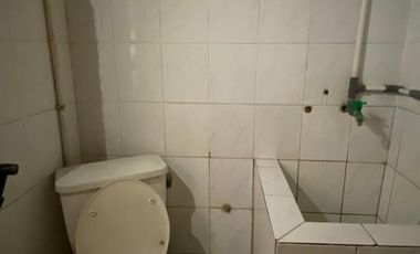 DISEWAKAN : RUMAH DEPAN TAMAN TEBET TIMUR DALAM JAKARTA