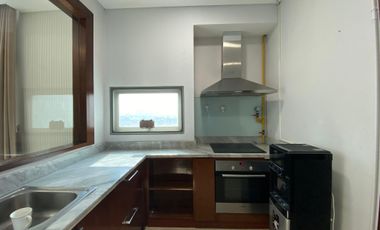 Sewa Apartemen Mewah Essence Darmawangsa 3BR Siap Huni Dekat Cilandak