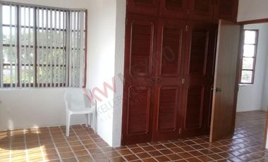 Casa de descanso en Venta con alberca en Lomas de Cocoyóc, Morelos