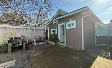 CASA INTERIOR 1D 1B CON ESTACIONAMIENTO LUZ Y AGUA INCLUIDOS