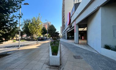 ARRIENDO LOCAL COMERCIAL AV PERÚ