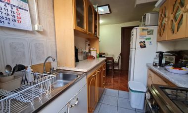 CASA DE 1 PISO EN BARRIO TRANQUILO Y BIEN CONECTADO