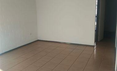 Casa en Venta en VILLA MONASTERIO
