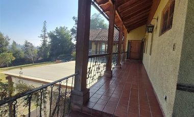 Casa en Arriendo en condominio mirador de nogales