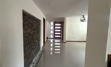 Casa en venta en Residecial Corredores, Cacalomacan