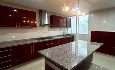 Casa en venta en Residecial Corredores, Cacalomacan