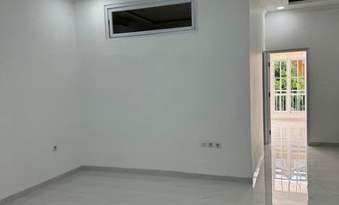 Disewa rumah baru Buaran Jakarta timur