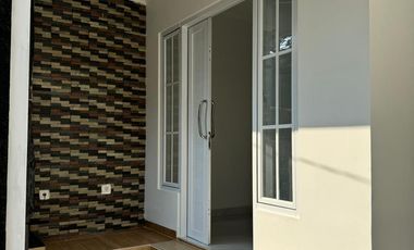 Disewa rumah baru Buaran Jakarta timur