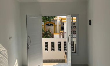 Disewa rumah baru Buaran Jakarta timur