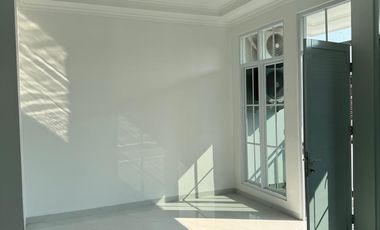 Disewa rumah baru Buaran Jakarta timur