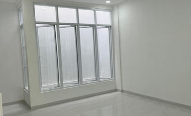 Disewa rumah baru Buaran Jakarta timur