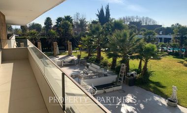 Estupenda casa mediterránea en club de golf las palmas del oliveto