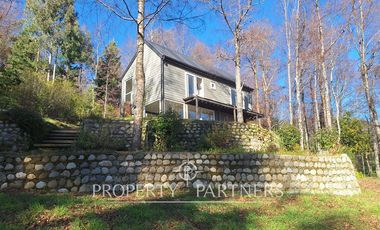 Hermosa casa con vista al valle catripulli