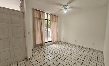 Casa en Renta Col. Nueva Los Ängeles Torreón Coah.