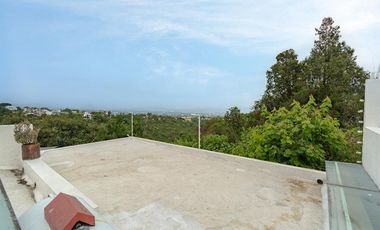 Hermosa Casa en Condominio con Alberca y Vista Panorámica