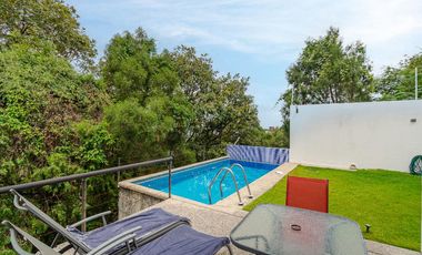 Hermosa Casa en Condominio con Alberca y Vista Panorámica