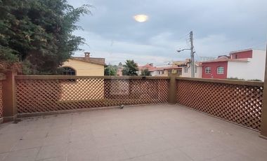 Casa en Renta en Fraccionamiento an Miguel frente al parque la Pilita.