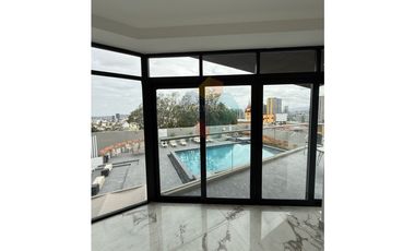 Renta PentHouse Icon by Cosmopolitan