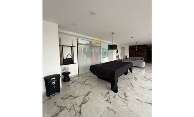 Renta PentHouse Icon by Cosmopolitan