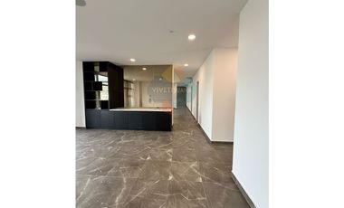 Renta PentHouse Icon by Cosmopolitan