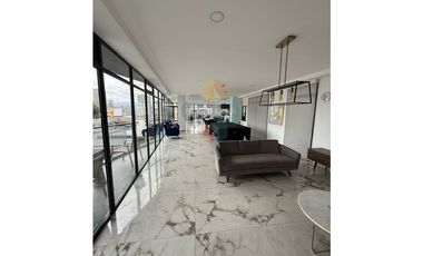 Renta PentHouse Icon by Cosmopolitan