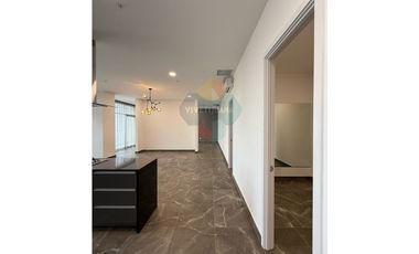 Renta PentHouse Icon by Cosmopolitan