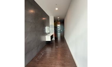 Renta PentHouse Icon by Cosmopolitan