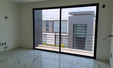 Casa en Venta a Precio Especial en Residencial Luciana; Meteoec