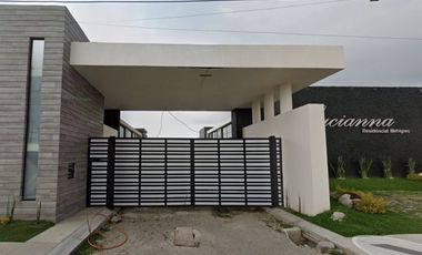 Casa en Venta a Precio Especial en Residencial Luciana; Meteoec