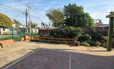 SE VENDE CASA