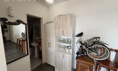 Venta departamento 2 ambientes con balcón en Avellaneda