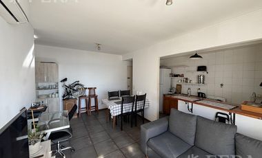 Venta departamento 2 ambientes con balcón en Avellaneda