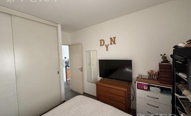 Venta departamento 2 ambientes con balcón en Avellaneda