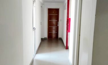 VENDE DEPARTAMENTO AMOBLADO