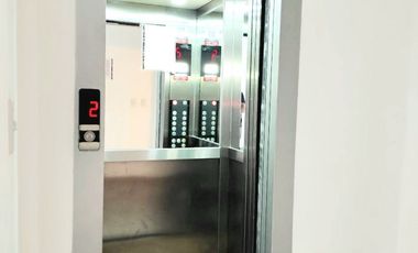 VENDE DEPARTAMENTO AMOBLADO