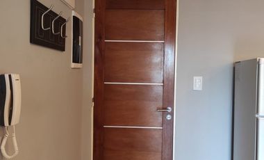 VENDE DEPARTAMENTO AMOBLADO