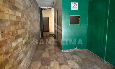 Renacimiento: Propiedad adecuada para local comercial o restaurante-bar.