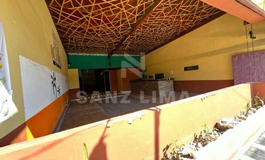 Renacimiento: Propiedad adecuada para local comercial o restaurante-bar.