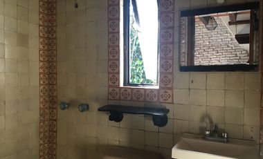 Chalet en Sayaveedra con amplio jardin