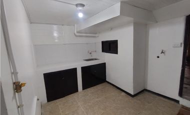Apartamento en arriendo barrio Las Americas Piso 1 42m2