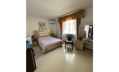 CASA DE CONJUNTO EN VENTA EN VILLA SANTOS