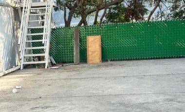 VENTA DE LOCALES COMERCIALES CON EXCELENTE UBICACION