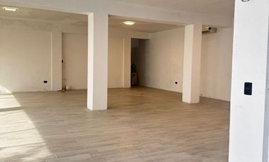 VENTA DE LOCALES COMERCIALES CON EXCELENTE UBICACION