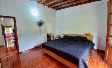 Maat Vende Casa Emaus - Villeta 215m2 $650Millones