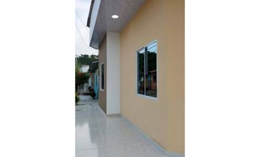 SE VENDE APARTAMENTO EN ESQUINA B/ POLICARPA ZONA SUR MONTERA