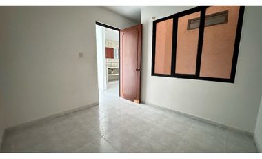 Casa multifamiliar de tres pisos en venta - La Perseverancia Palmira