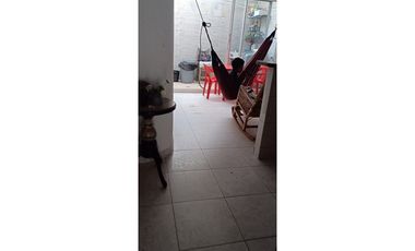 VENDO CASA UBICADA EN CONJUNTO RESIDENCIAL CUNDAMA MONTERA